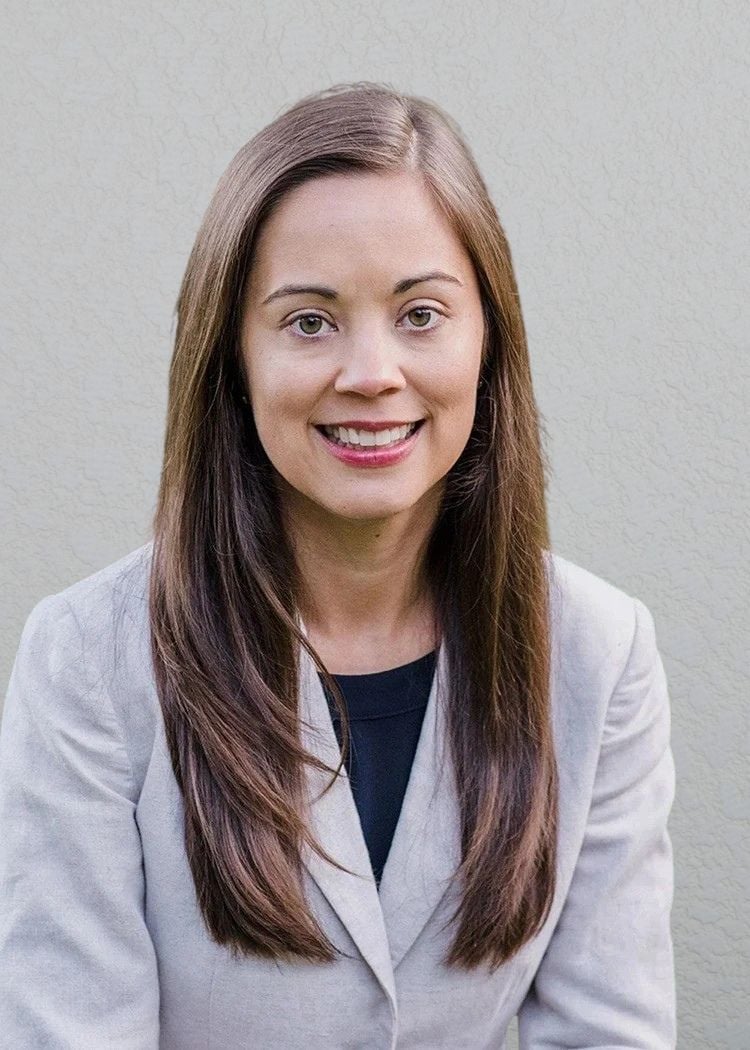 Lisanne Palomar Newton